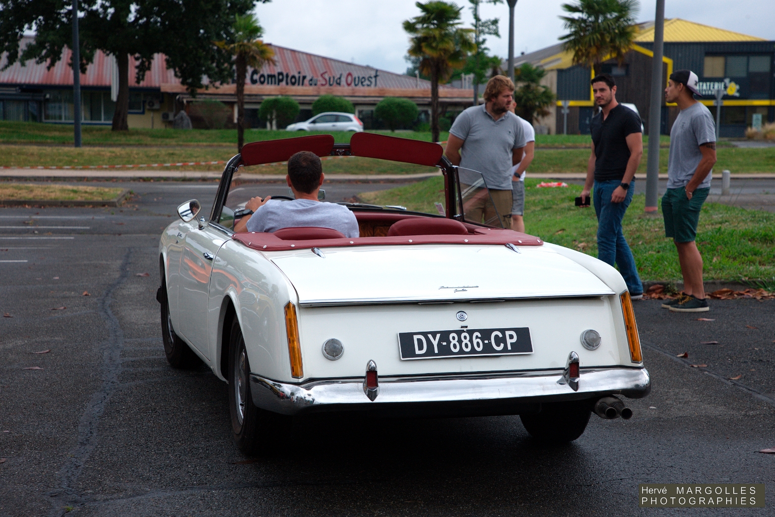 Facel Vega Facelia II-01.jpg